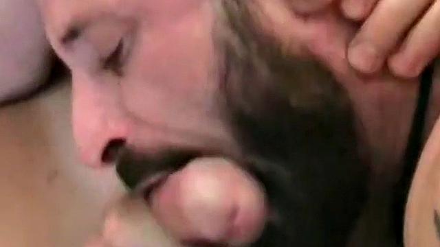 German stud fucks asshole in threeway with gay partners