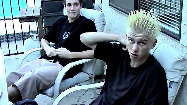 Sloppy Foot Play with Heterosexual Guys - Evan Heinze and Ian Madrox