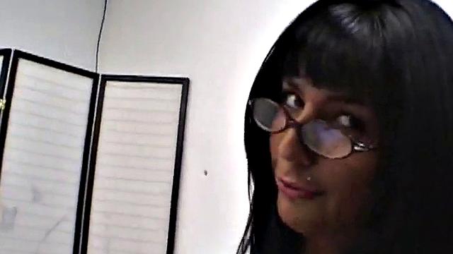 Mandy solo masturbates