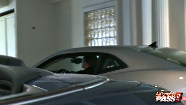 Busty Latina banging in a parking lot