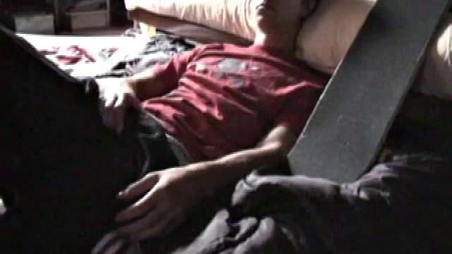 Jayden Parks his skateboard and lies down in front of the camera to begin his jerk off. Getting to his favorite spot, he begins rubbing himself, before releasing his hard dick.