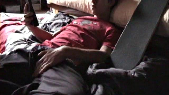 Jayden Parks his skateboard and lies down in front of the camera to begin his jerk off. Getting to his favorite spot, he begins rubbing himself, before releasing his hard dick.