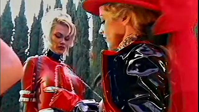 Fetish Extravaganza 3