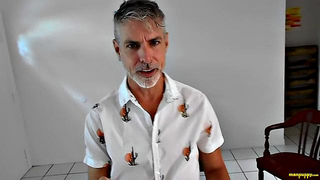 The Puzzling Case of the Shrinking Pervert - Richard Lennox