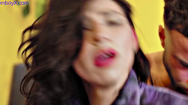 Gym femboy bending and getting ravaged