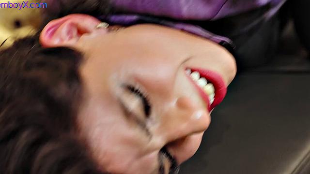 Gym femboy bending and getting ravaged