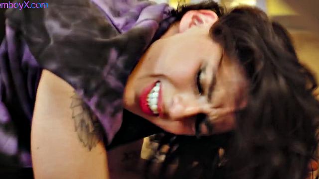 Gym femboy bending and getting ravaged