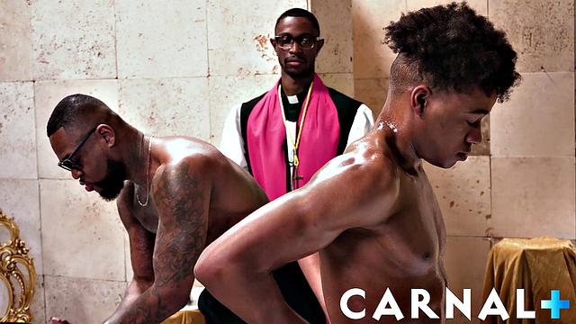 israel angel трахается без гондона в форме