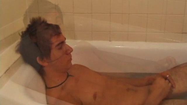 Amateur Brock Beating His Cock