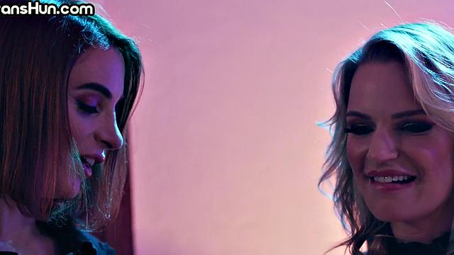 Trans tattooed hun pussyfuck busty MILF on pool table