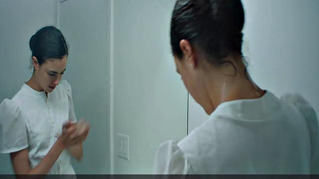 Margaret Qualley sex video