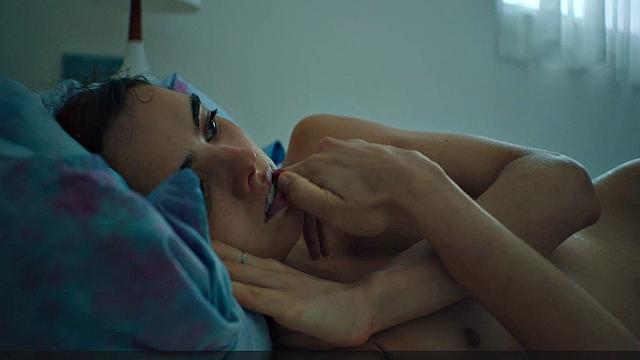 Margaret Qualley sex video