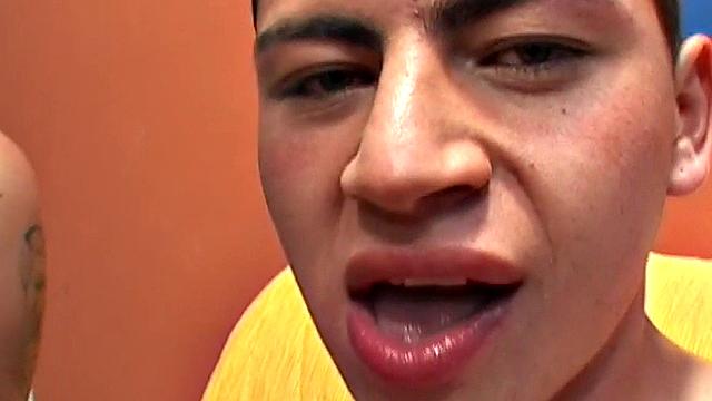 Jizz swapping Latin twink fucked in tight and wet ass