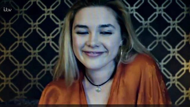 Anna Friel Striptease