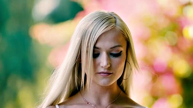 21yo petite babe loves riding dick while kissing outdoors