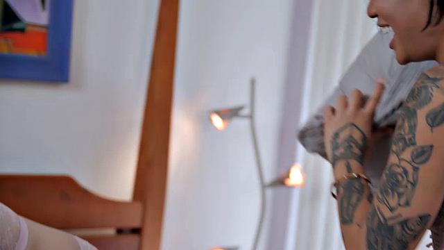 Scarlet and Honey Turn a Pillow Fight Into Lesbian Action