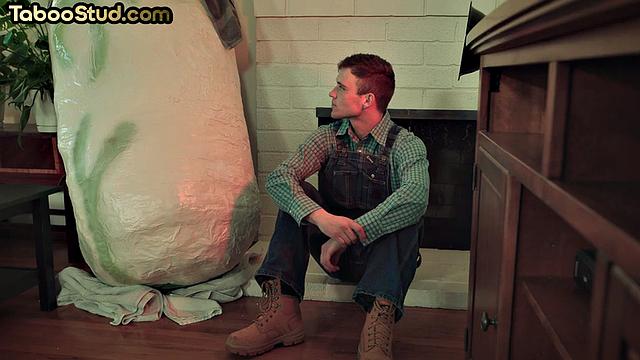 Handsome stud fucked by muscled BF