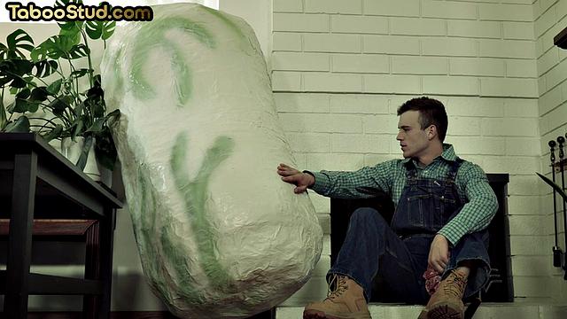 Handsome stud fucked by muscled BF