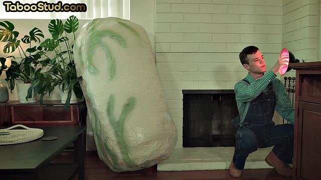 Handsome stud fucked by muscled BF