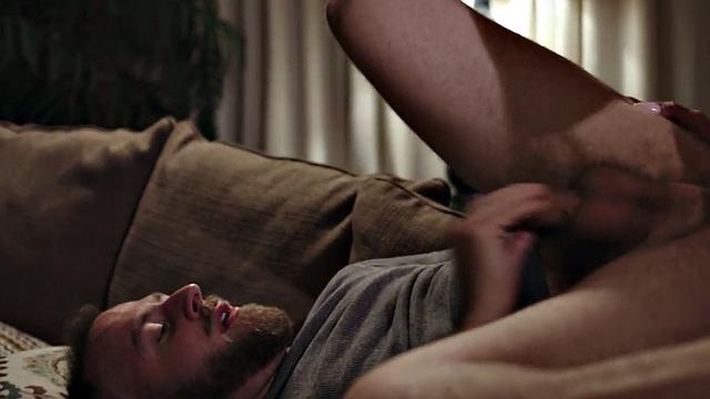 Busty bigboobs tranny barebacks her deepthroating BF