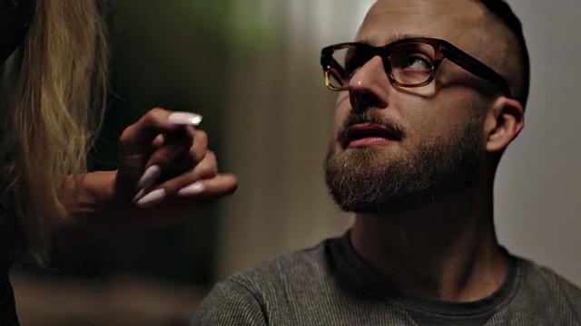 Busty bigboobs tranny barebacks her deepthroating BF