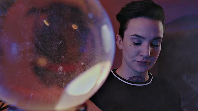 Smoking amateur enjoys 3way