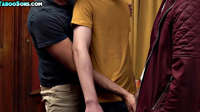 Taboo stepdads fuck stepsons asshole in 3some