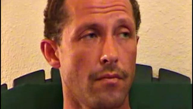 гетеро скотт получает минет на камеру