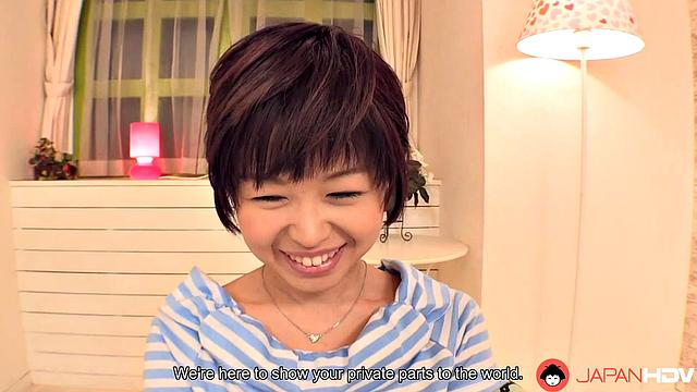 кахо миядзаки сосёт и получает сперму в киску