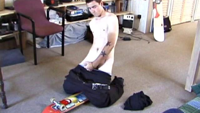 Skater Dan Jacking Off His Meat