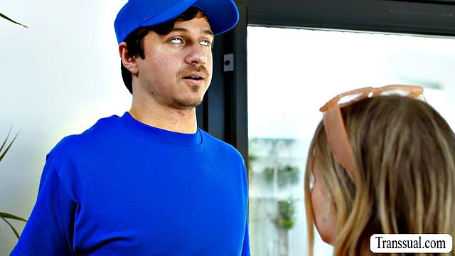 Stepmom fucks the big cock of delivery man