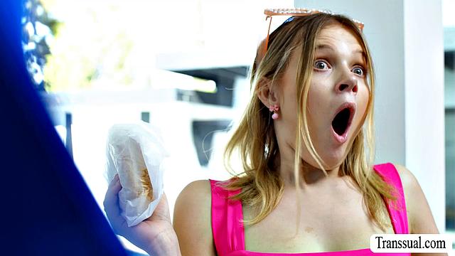 Stepmom fucks the big cock of delivery man