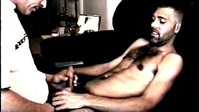 str8 Enrique Tugs On Vinnie