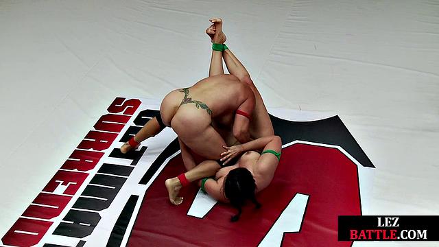 Muscular wrestling lesbians fingering