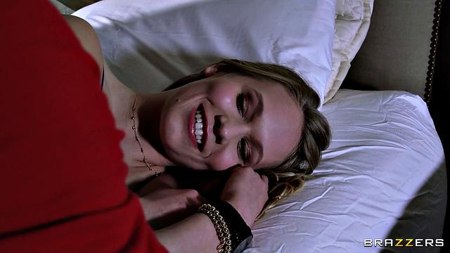 Best Of ZZ - Riley Reid