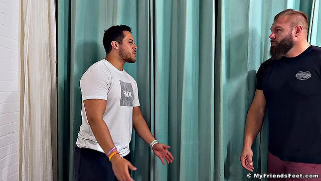 Girth's Huge Size 14 Feet Sniff Worshiped - Girth