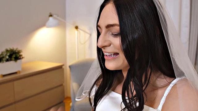 RIM4K. Cutie makes morning special by giving groom a rimjob