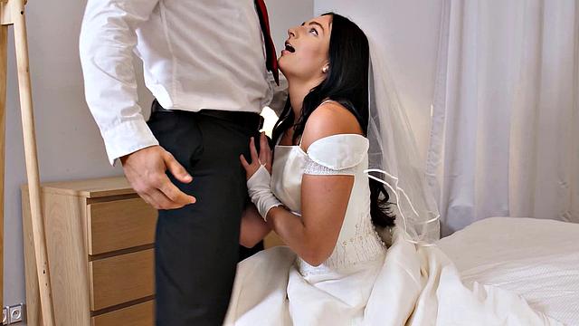 невеста решила угостить жениха утренним риммингом