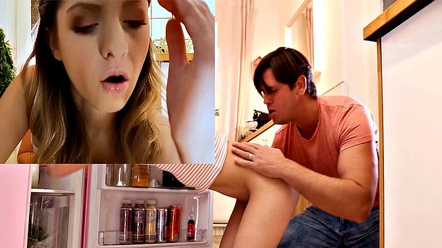 STUCK4K. Stuck in fridge girl Rebecca Volpetti hooks up