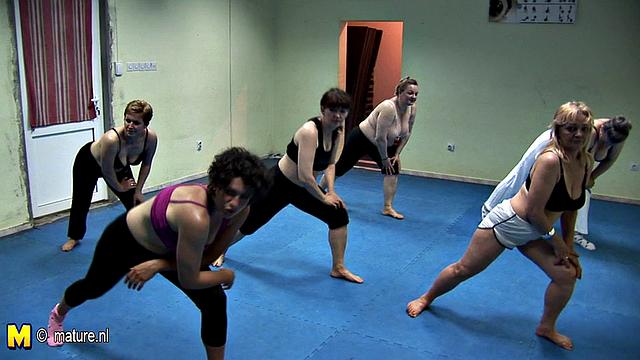 SMM-Gym02