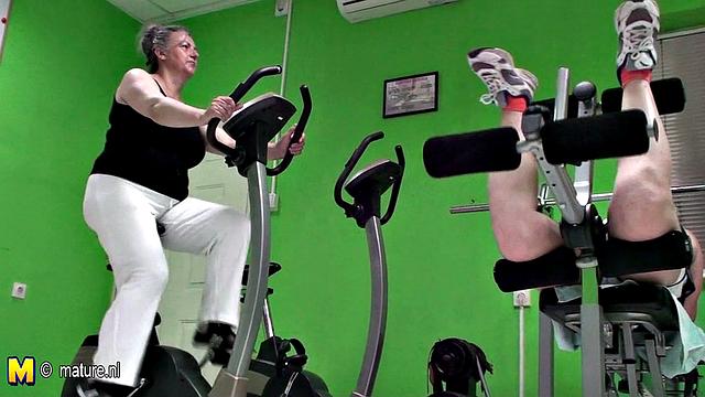 SMM-Gym02