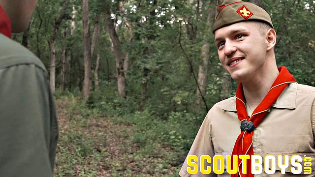 SCOUT NOAH - The Hike