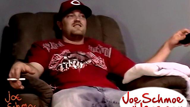 Beefy Straight Guy Gets Blown - Jeremy