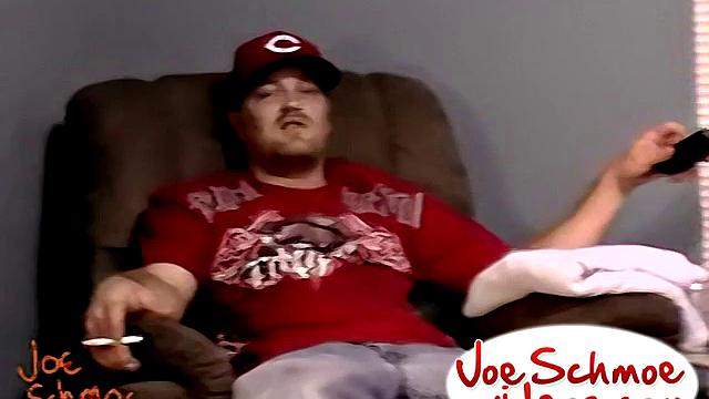 Beefy Straight Guy Gets Blown - Jeremy