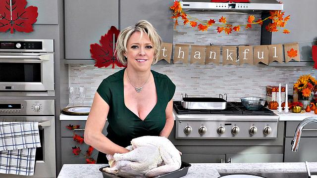 Filling Her Thanksgiving Pussy