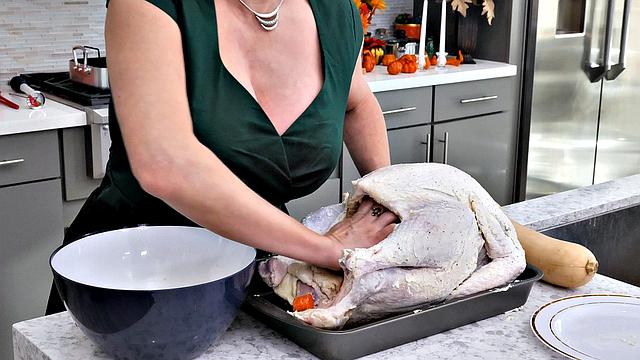 Filling Her Thanksgiving Pussy