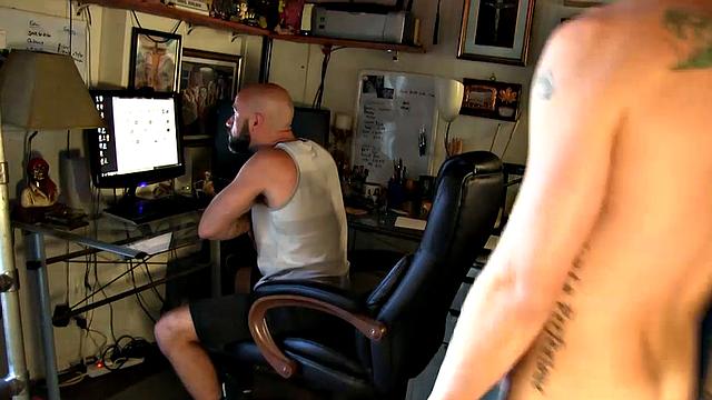 Damon Andros Barebacks Christian Matthews