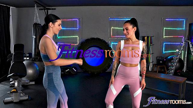 Fitness Friends Get Kinky