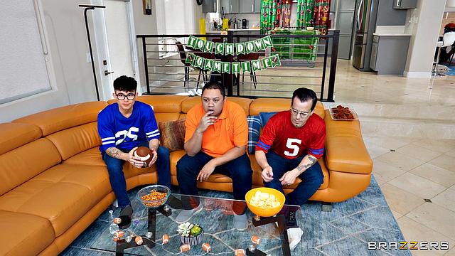 Super Game Day Train