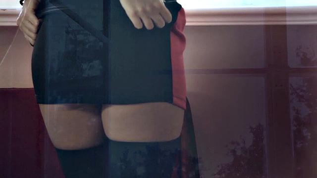 Window Sill Seductress